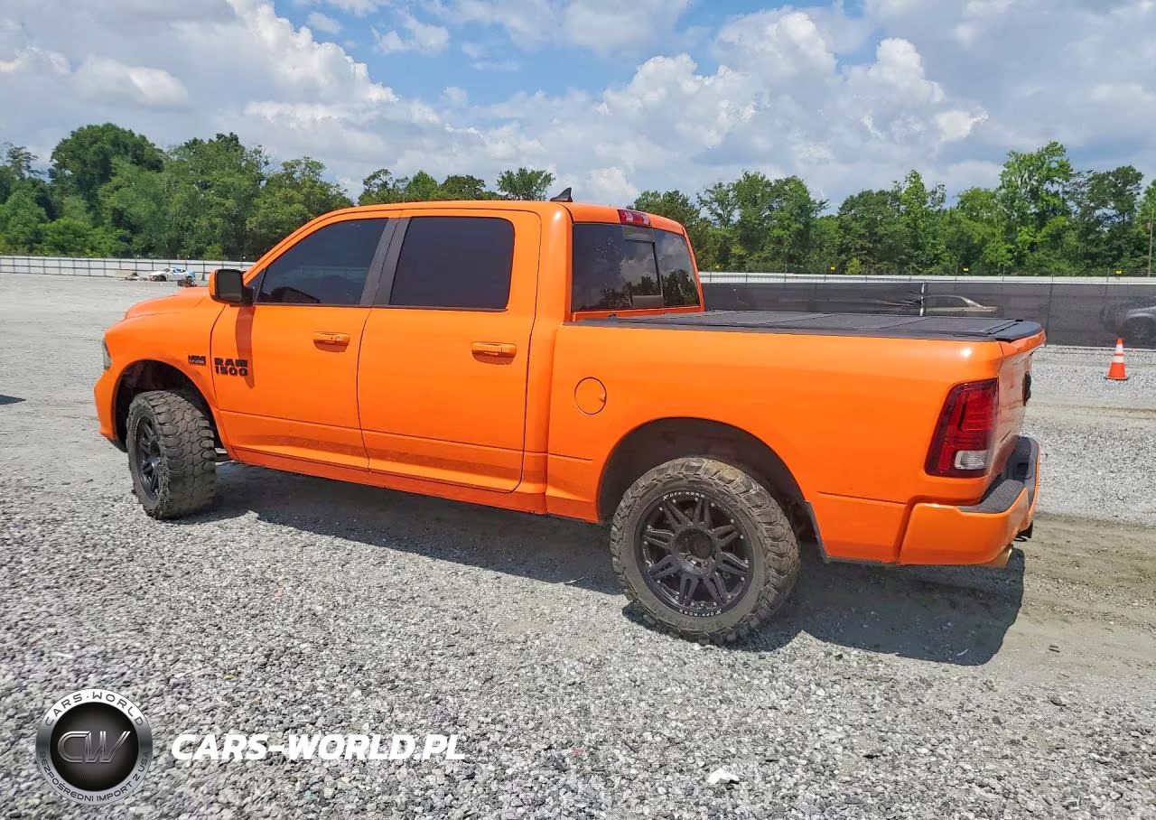 2015 Ram 1500 Sport VIN:1C6RR7MT9FS702476 - 2
