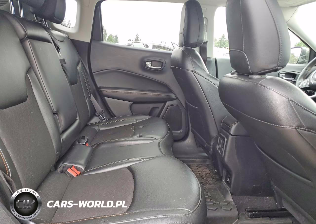 2021 Jeep Compass Latitude VIN:3C4NJDBB8MT572094 - 11