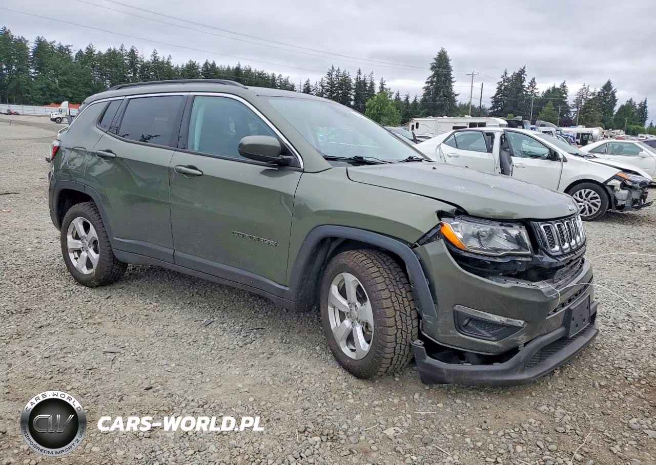 2021 Jeep Compass Latitude VIN:3C4NJDBB8MT572094 - 4