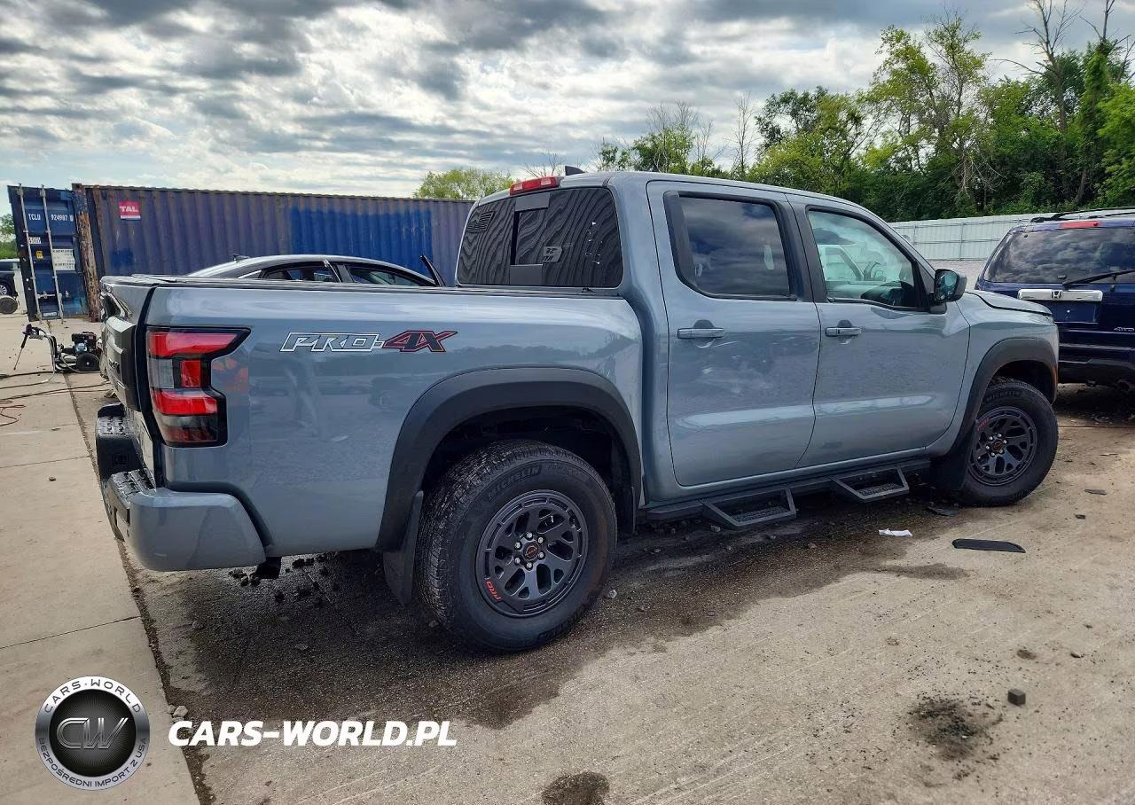 2025 Nissan Frontier Pro-4X VIN:1N6ED1EK1SN605965 - 3