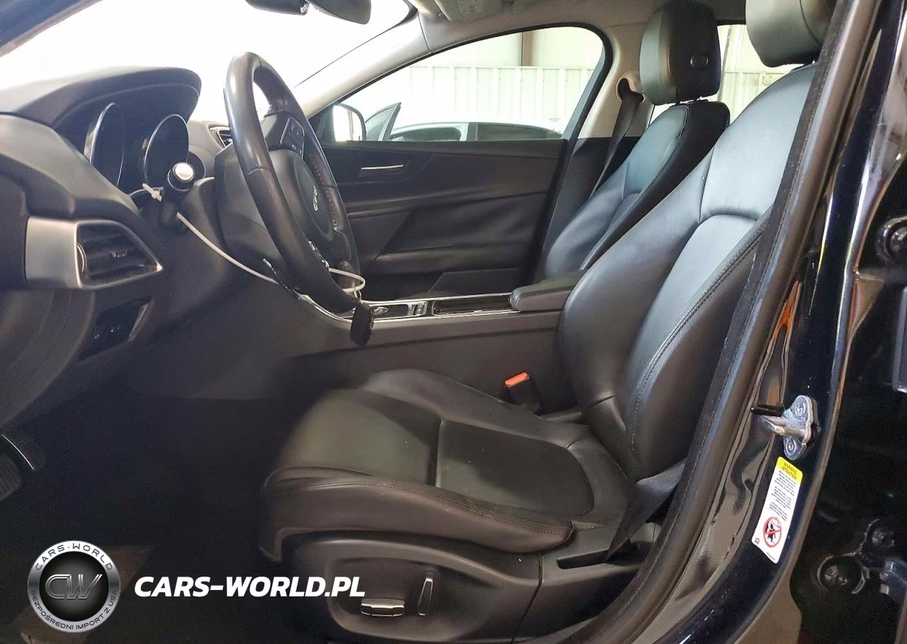 2019 Jaguar Xe VIN:SAJAS4FX3KCP52580 - 7