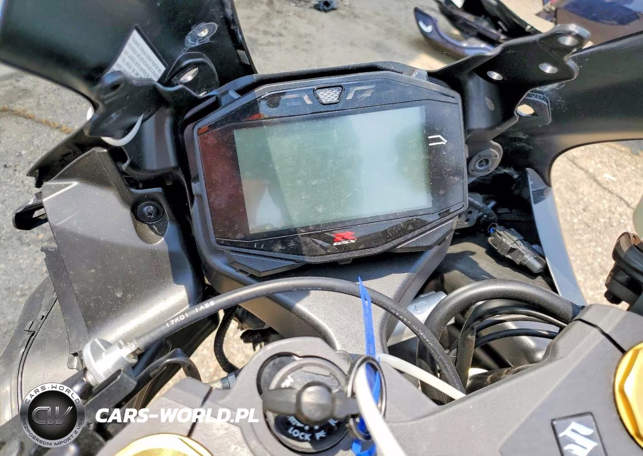 2021 Suzuki Gsx-R1000 VIN:JS1DM11B6M7100025 - 7
