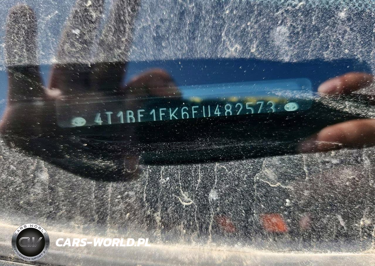 2015 Toyota Camry Se VIN:4T1BF1FK6FU482573 - 12