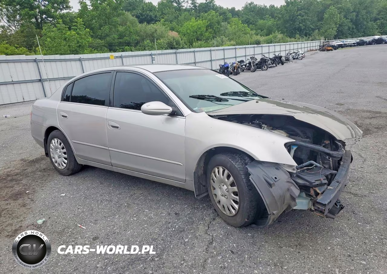 2003 Nissan Altima 2.5 VIN:1N4AL11D23C255843 - 4