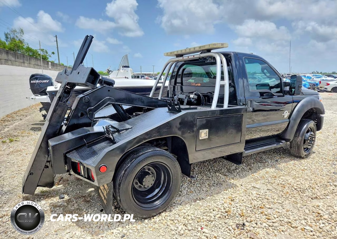 2013 Ford F450 Super Duty VIN:1FDUF4GT6DEB15360 - 3