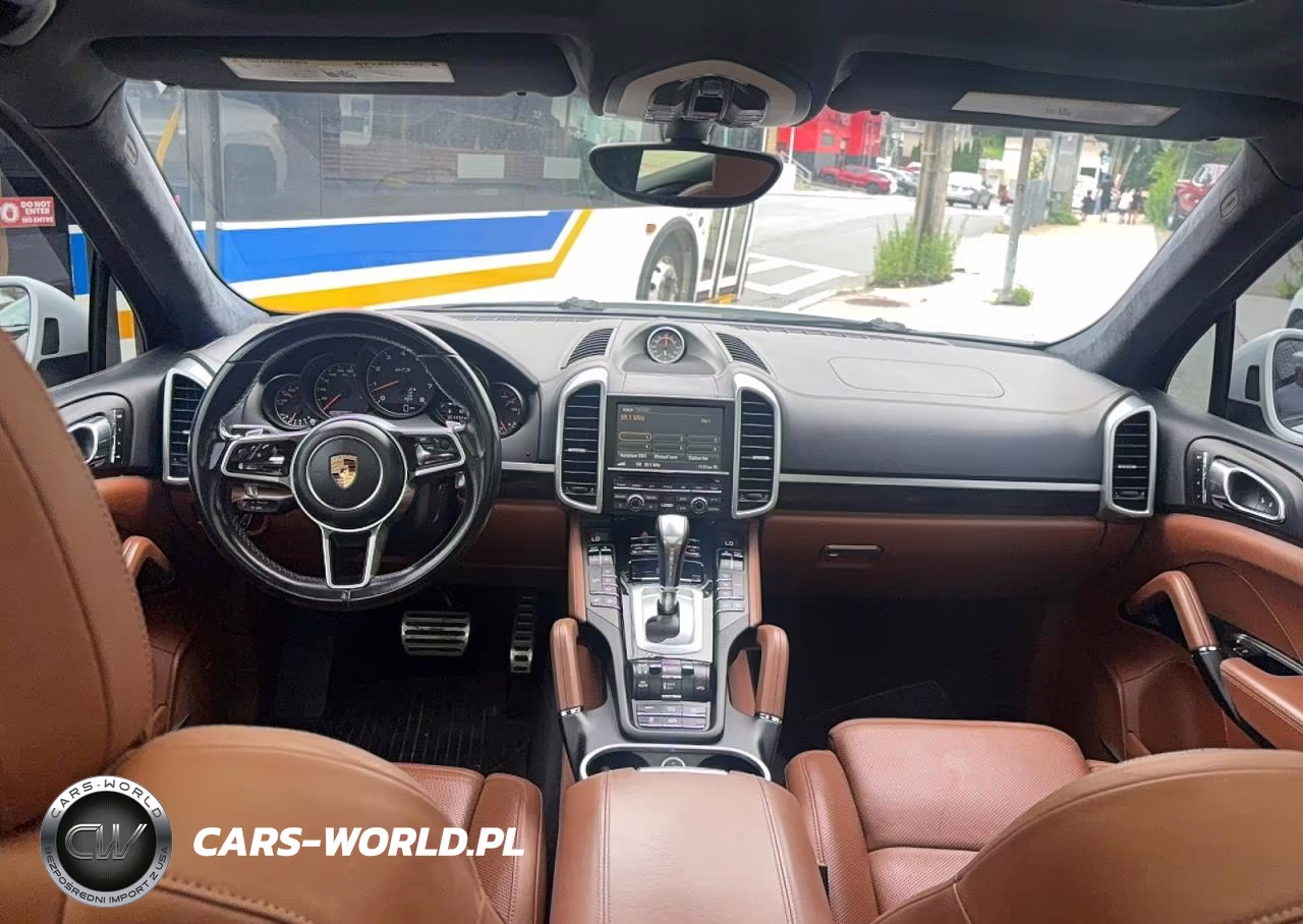 2016 Porsche Cayenne Gts VIN:WP1AD2A21GLA79142 - 9