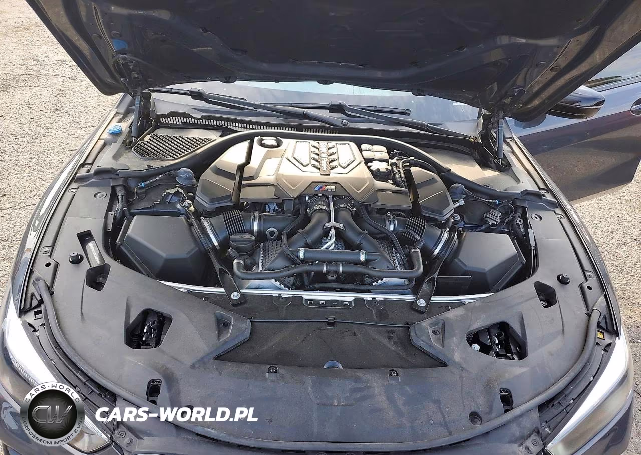 2022 BMW M8 VIN:WBSGV0C02NCG96261 - 11
