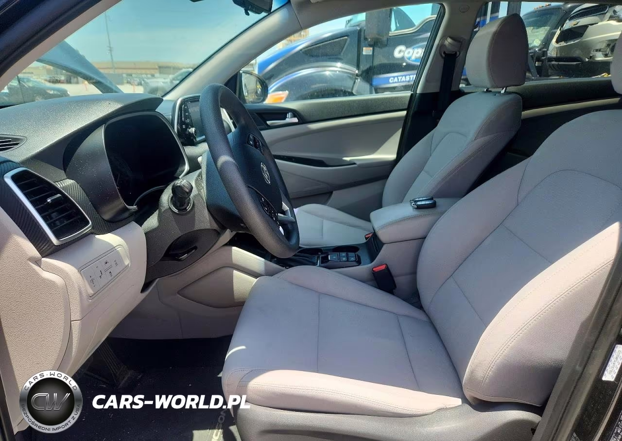 2019 Hyundai Tucson Value VIN:KM8J3CA47KU060122 - 7