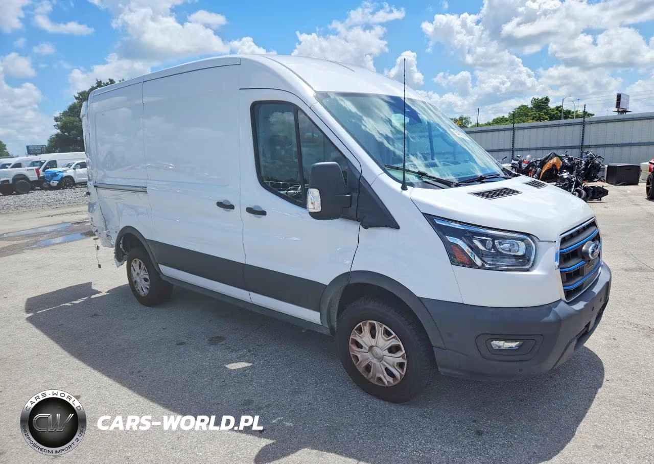 2022 Ford Transit 350 Delivery Van VIN:1FTBW9CK4NKA13063 - 4