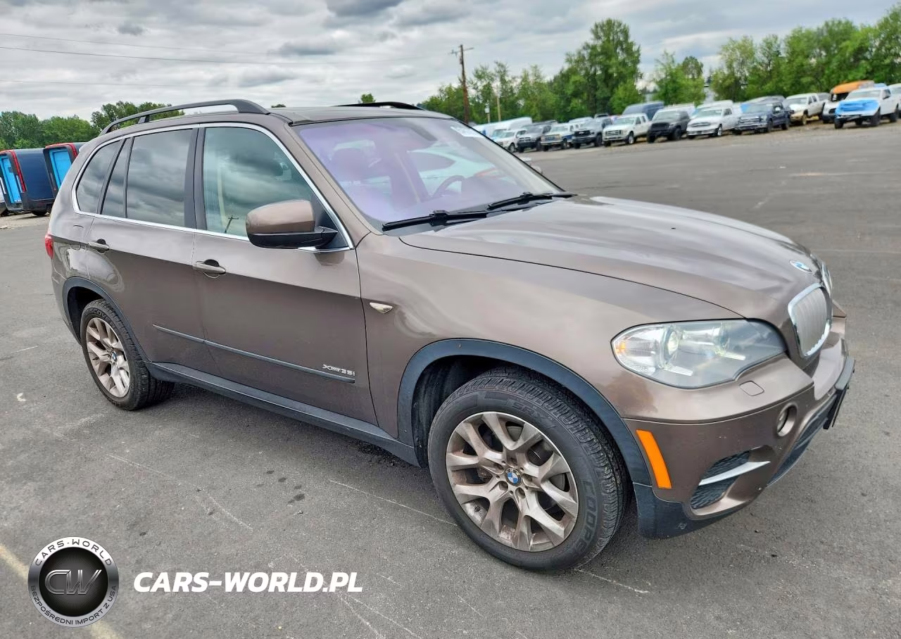 2013 BMW X5 xDrive35I VIN:5UXZV4C50D0B06897 - 4