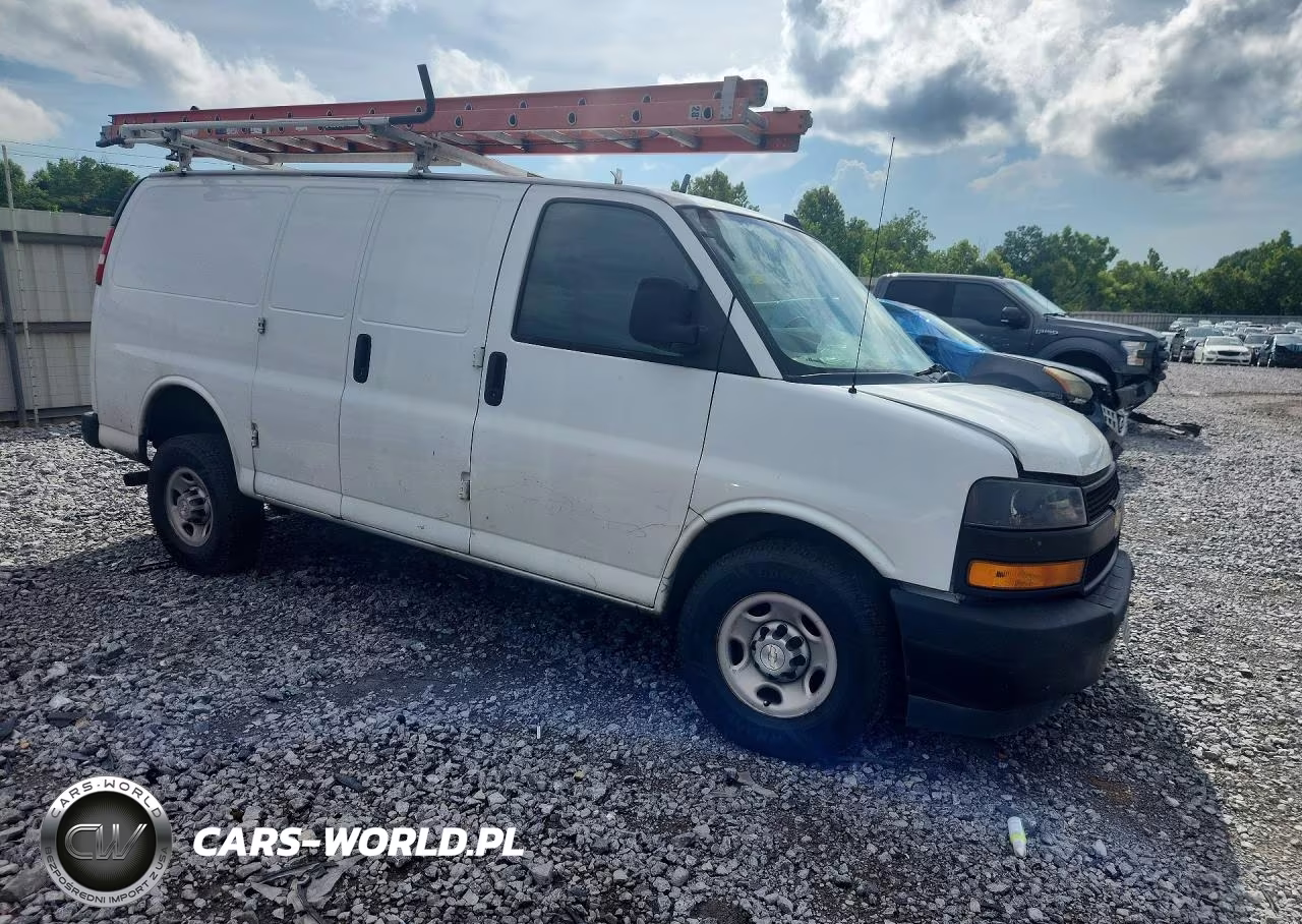 2021 Chevrolet Express G2500 VIN:1GCWGAFP4M1305680 - 4