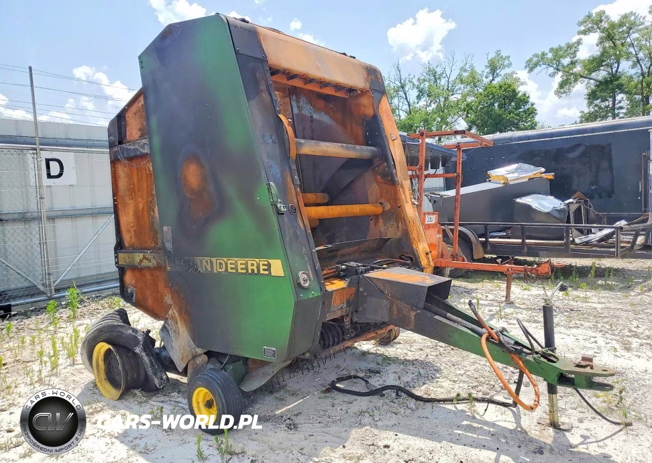 1999 John Deer Industrial Equipment Round Baler Round Baler