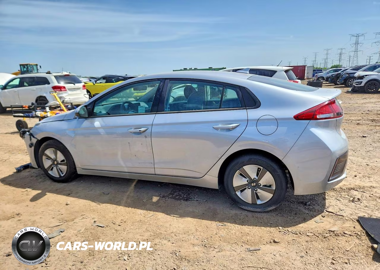 2022 Hyundai Ioniq Blue VIN:KMHC65LC8NU268367 - 2