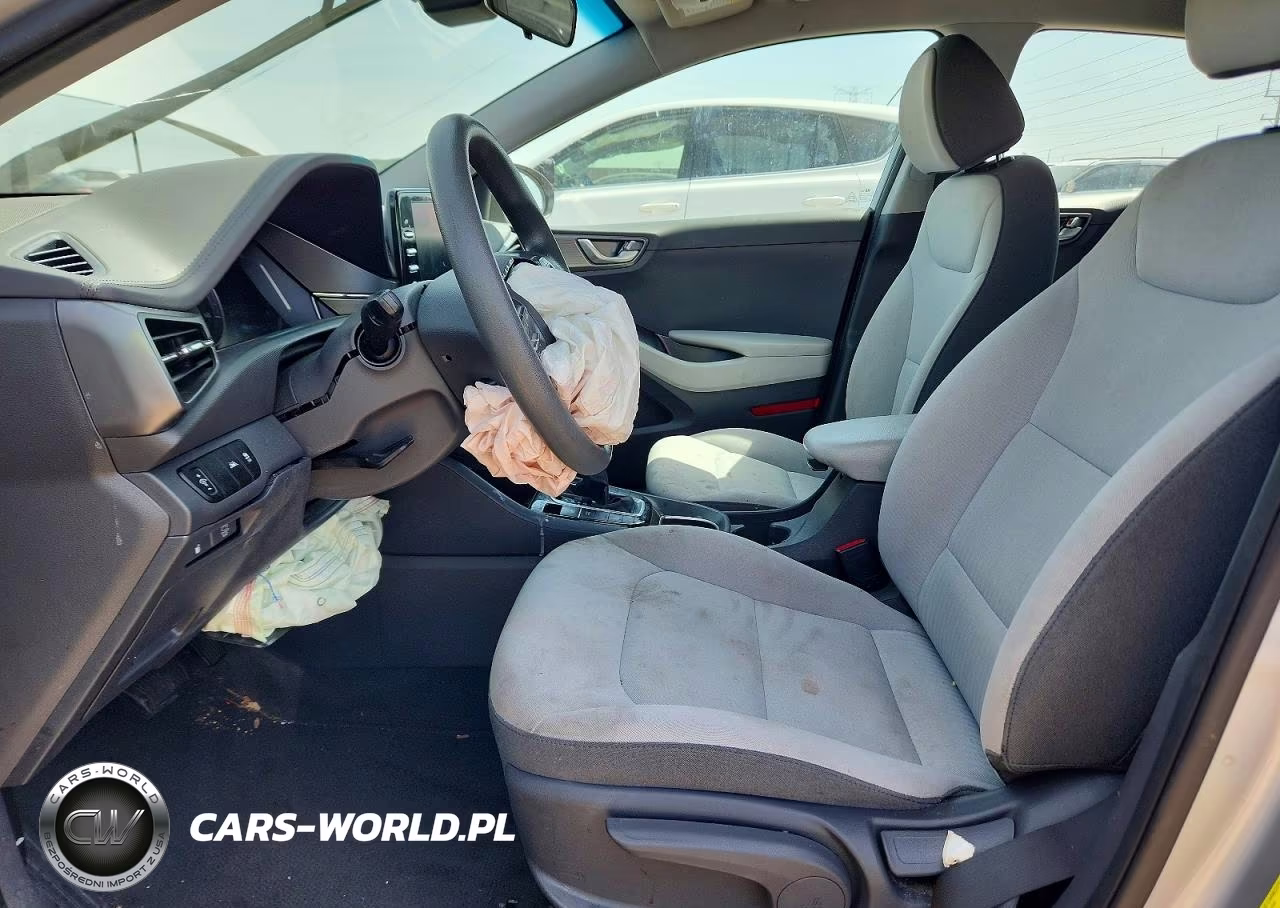 2022 Hyundai Ioniq Blue VIN:KMHC65LC8NU268367 - 7