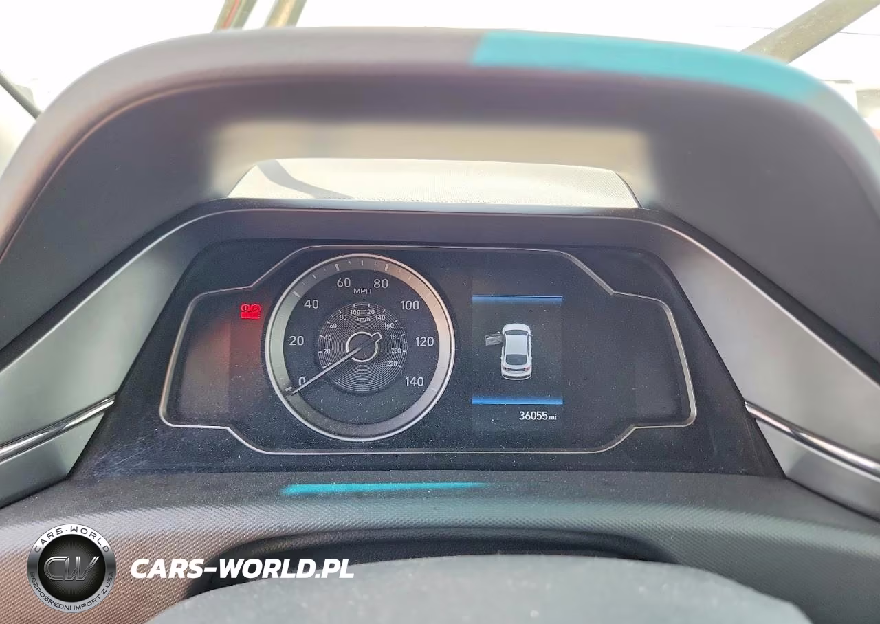 2022 Hyundai Ioniq Blue VIN:KMHC65LC8NU268367 - 9