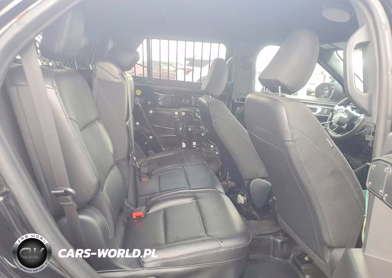 2021 Ford Explorer Police Interceptor VIN:1FM5K8AB2MGB83165 - 10