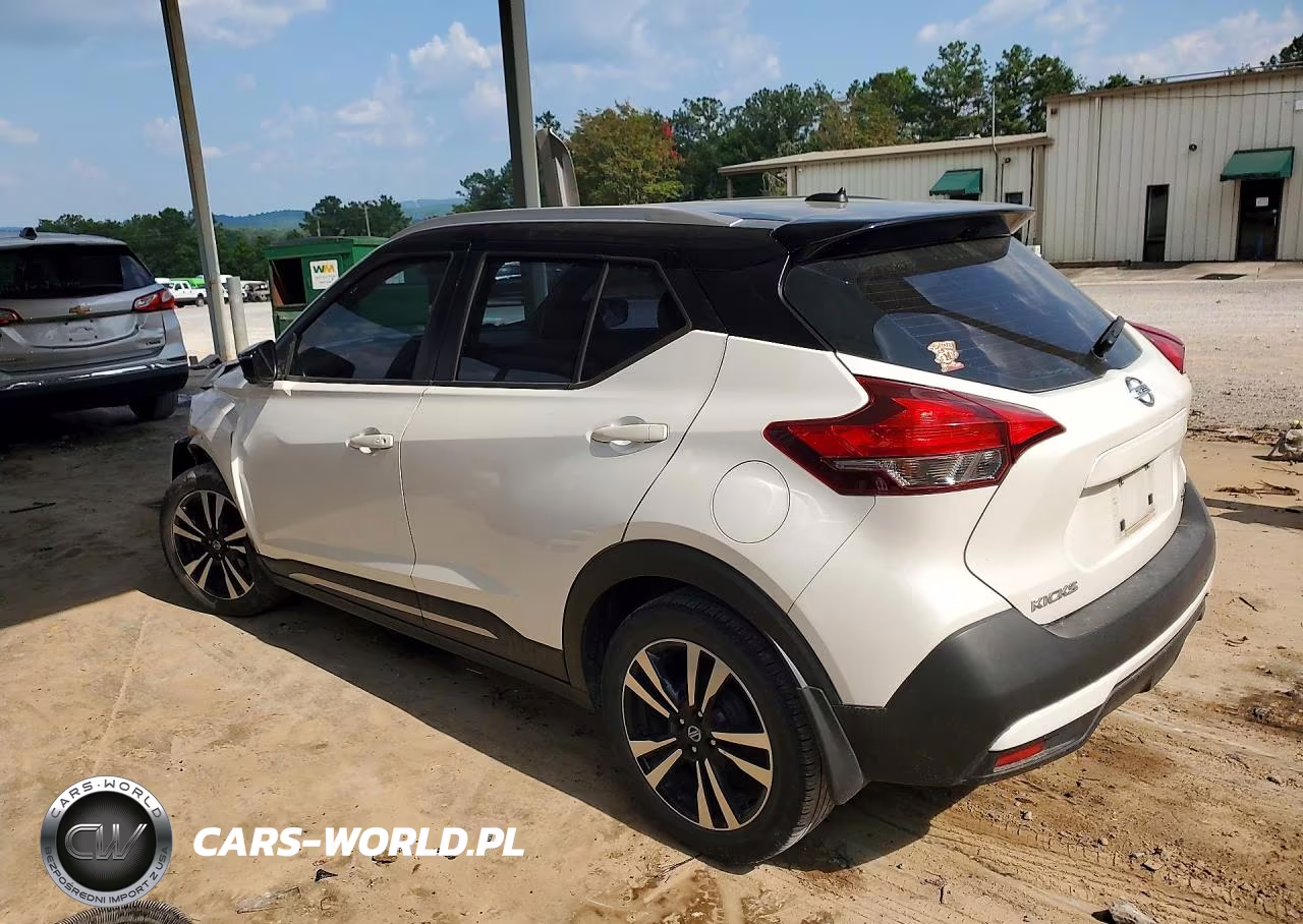 2019 Nissan Kicks Sr VIN:3N1CP5CUXKL471621 - 2