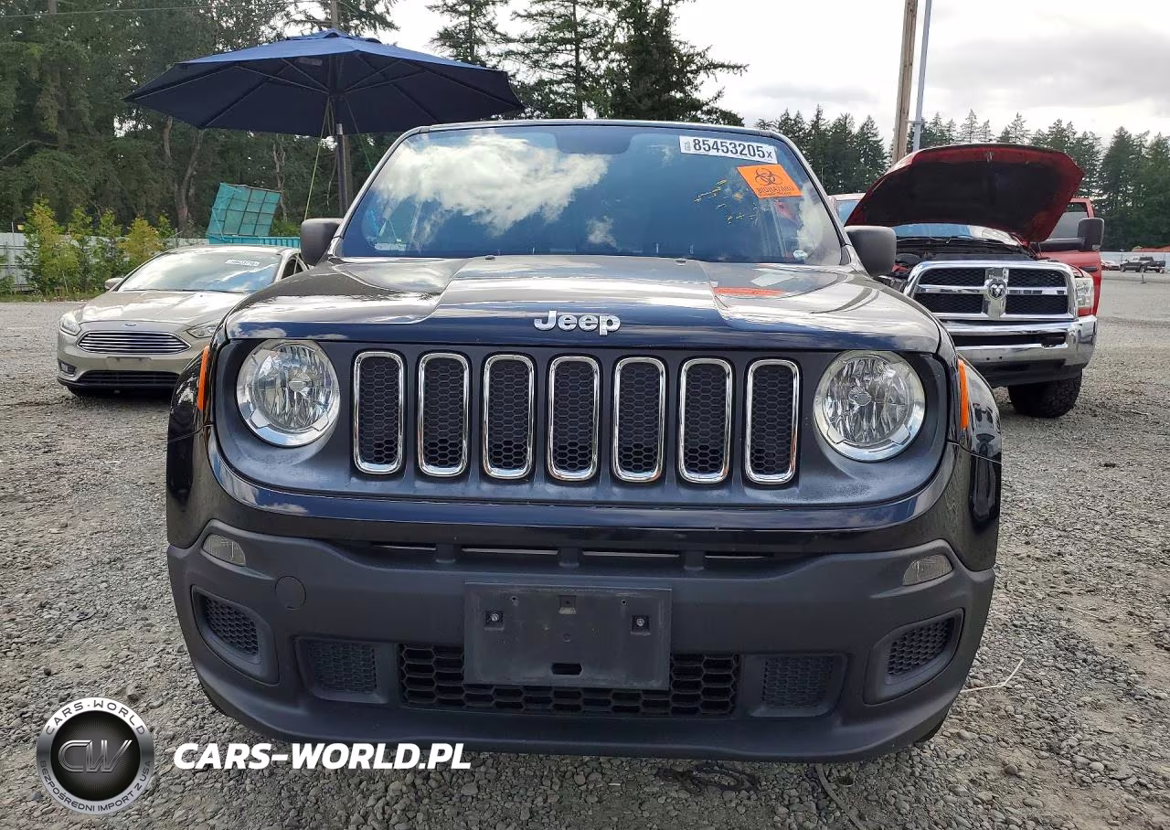 2016 Jeep Renegade Sport VIN:ZACCJBAT3GPC81164 - 5