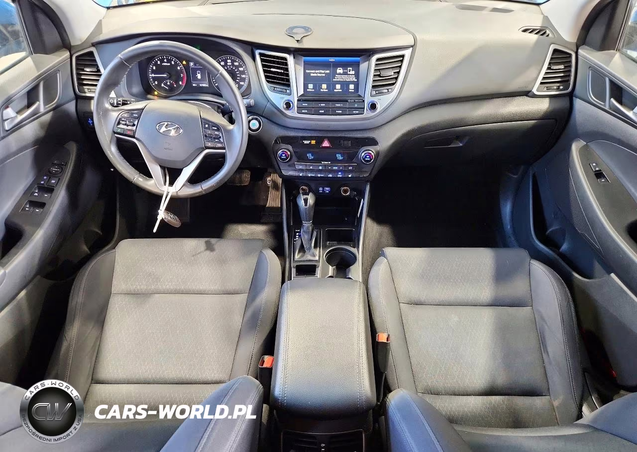 2018 Hyundai Tucson Value VIN:KM8J3CA29JU643367 - 8