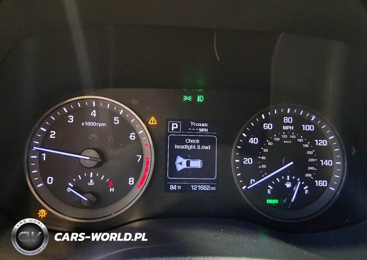 2018 Hyundai Tucson Value VIN:KM8J3CA29JU643367 - 9
