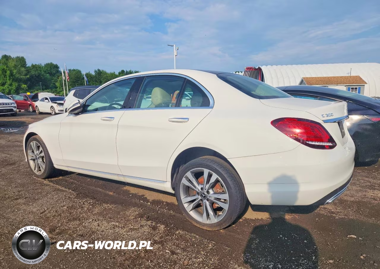 2021 Mercedes-Benz C 300 4Matic VIN:W1KWF8EB0MR652660 - 2