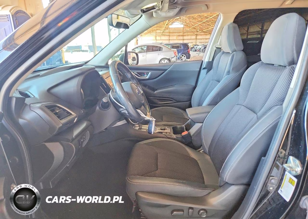 2020 Subaru Forester Premium VIN:JF2SKAJC8LH590957 - 7