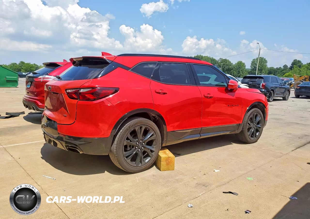 2022 Chevrolet Blazer Rs VIN:3GNKBERS9NS130225 - 3
