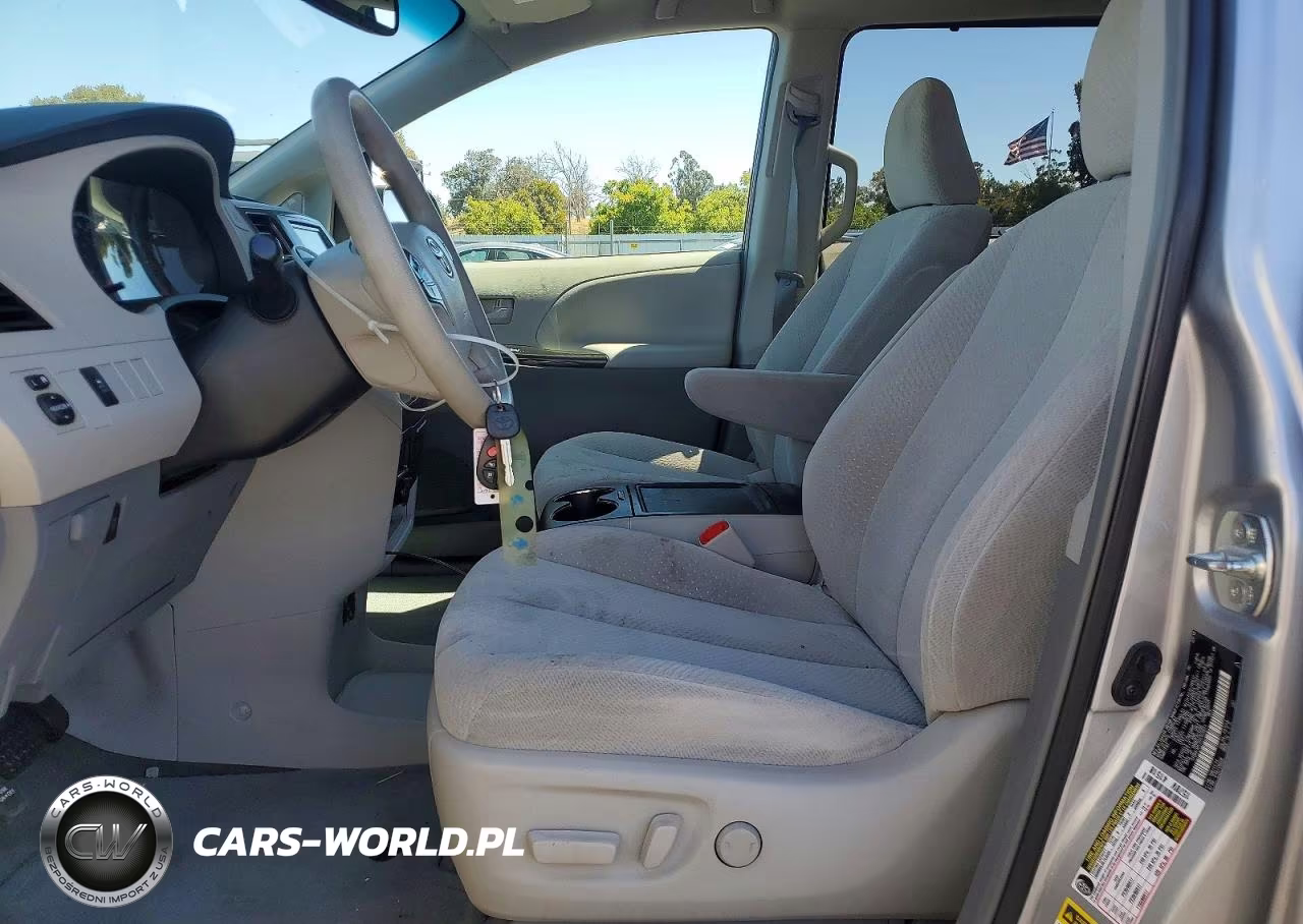 2013 Toyota Sienna Le VIN:5TDKK3DC2DS355621 - 7