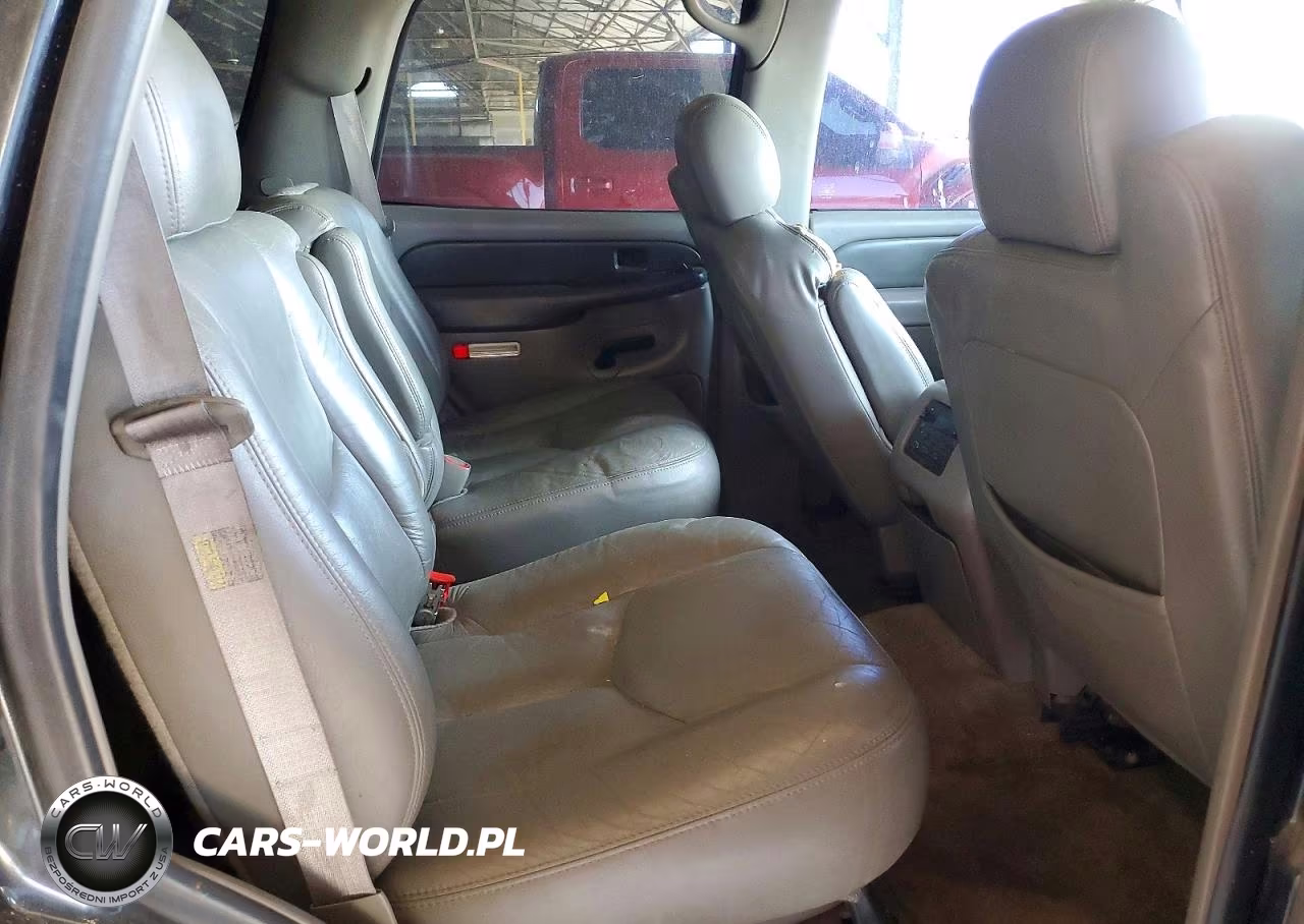2003 Chevrolet Tahoe C1500 VIN:1GNEC13T13R317169 - 11