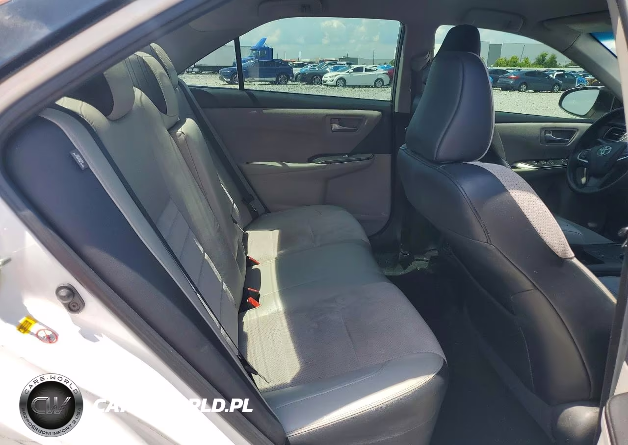 2015 Toyota Camry Xse VIN:4T1BF1FK1FU048576 - 10