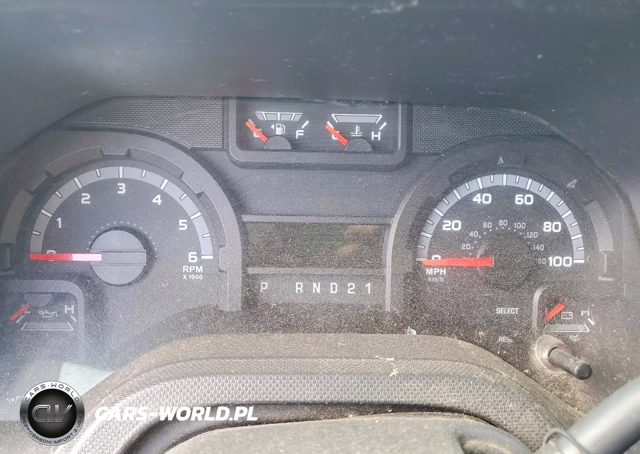 2010 Ford Econoline E250 Van VIN:1FTNE2EW5ADA77716 - 9