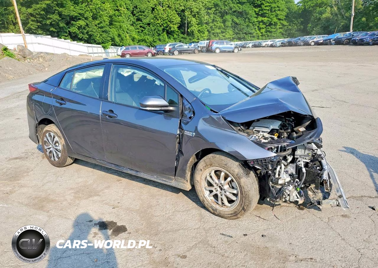 2022 Toyota Prius Prime Limited VIN:JTDKAMFP4N3229031 - 4