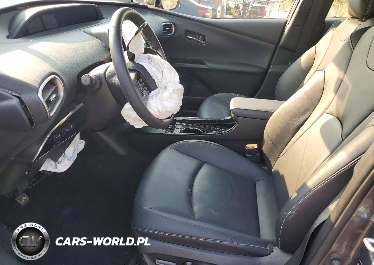 2022 Toyota Prius Prime Limited VIN:JTDKAMFP4N3229031 - 7