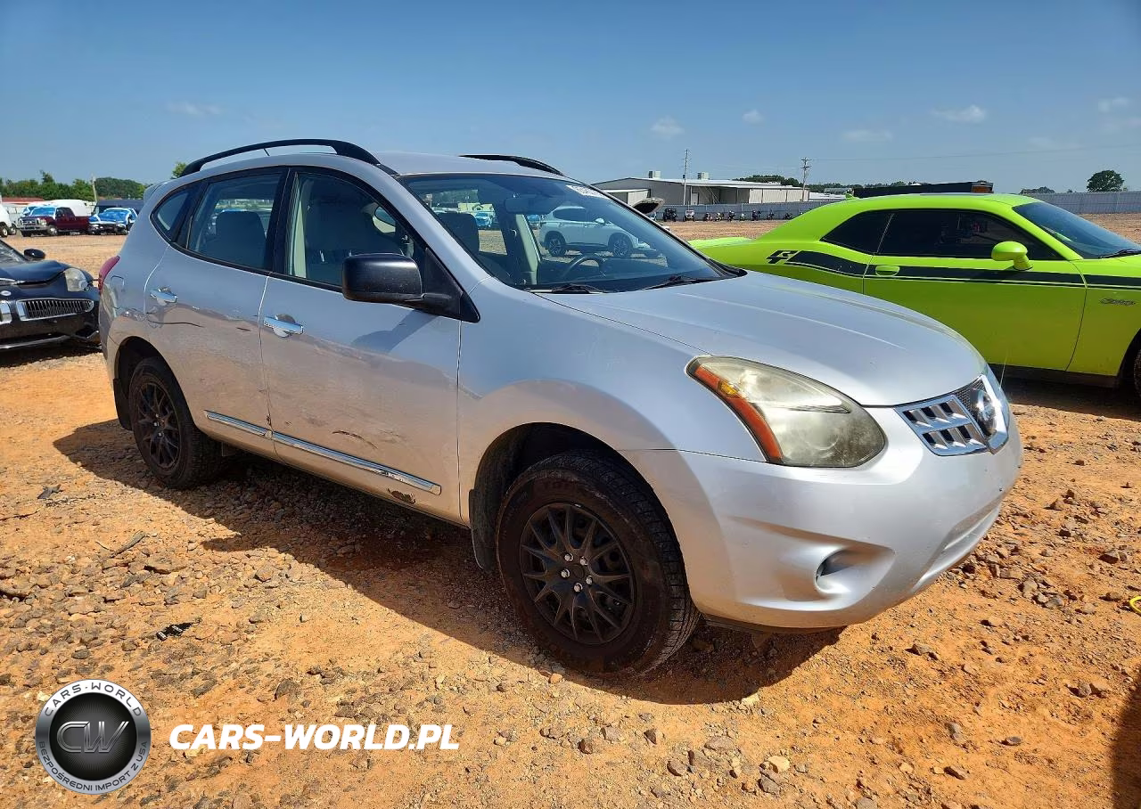 2014 Nissan Rogue Select S VIN:JN8AS5MV2EW701990 - 4