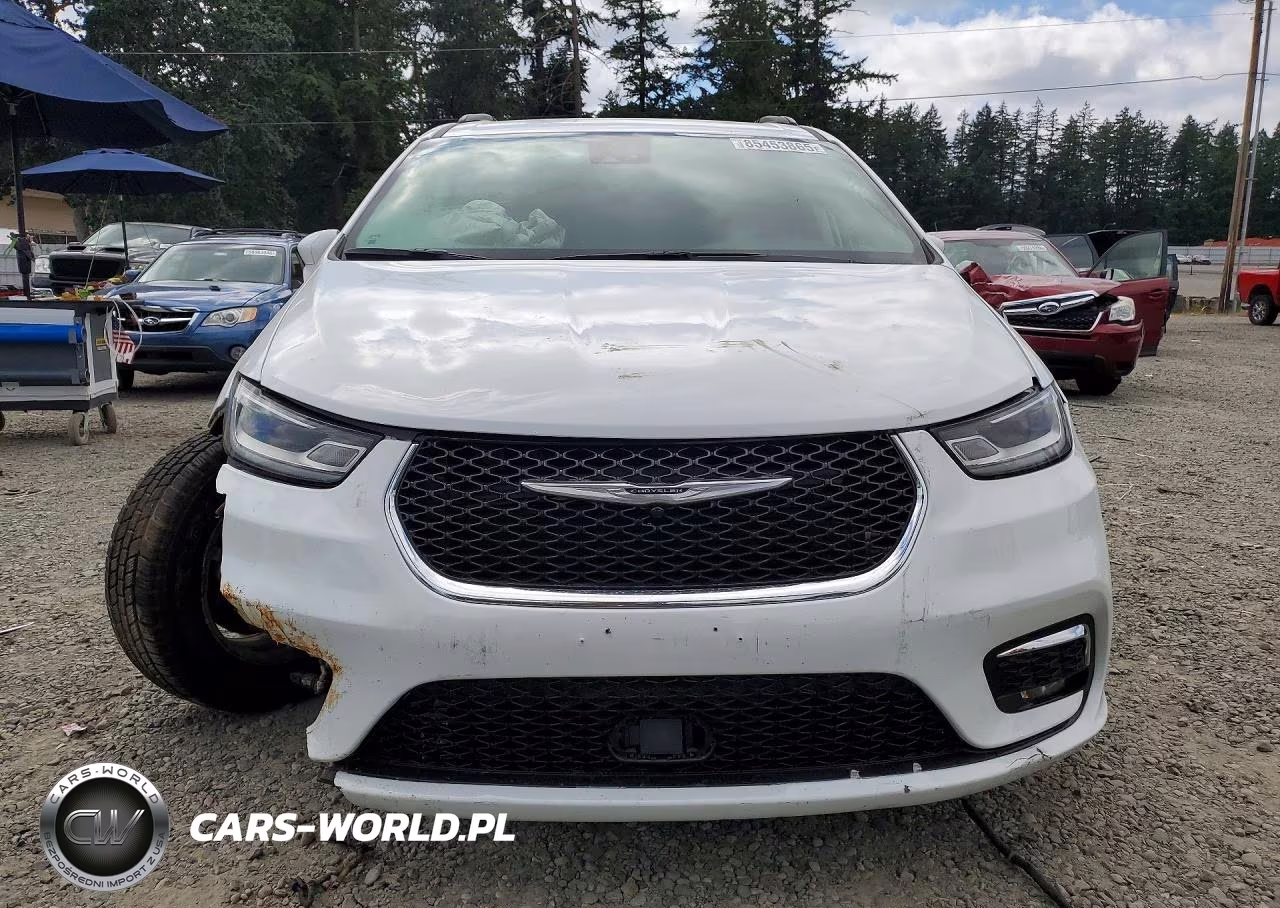 2022 Chrysler Pacifica Touring L VIN:2C4RC1BG6NR114032 - 5