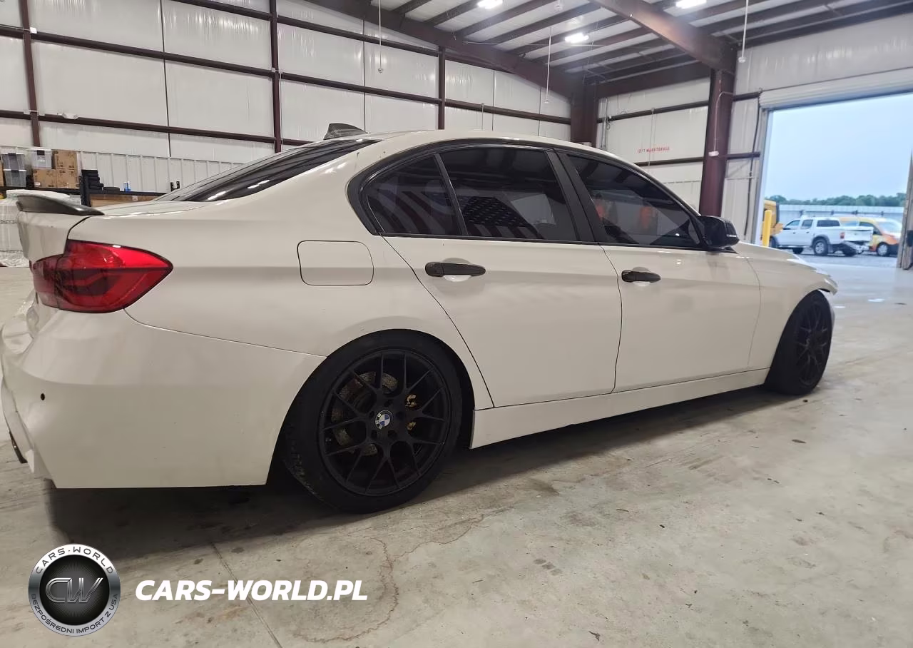 2017 BMW 330 I VIN:WBA8B9G58HNU09345 - 3