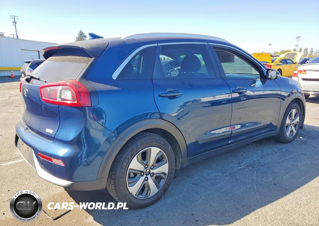2018 Kia Niro Ex VIN:KNDCC3LC8J5161762 - 3