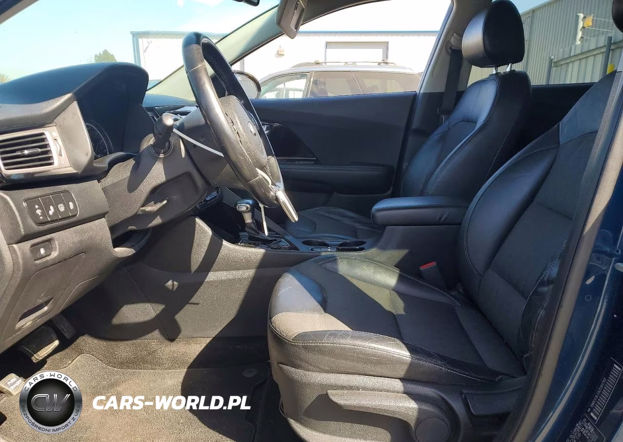 2018 Kia Niro Ex VIN:KNDCC3LC8J5161762 - 7