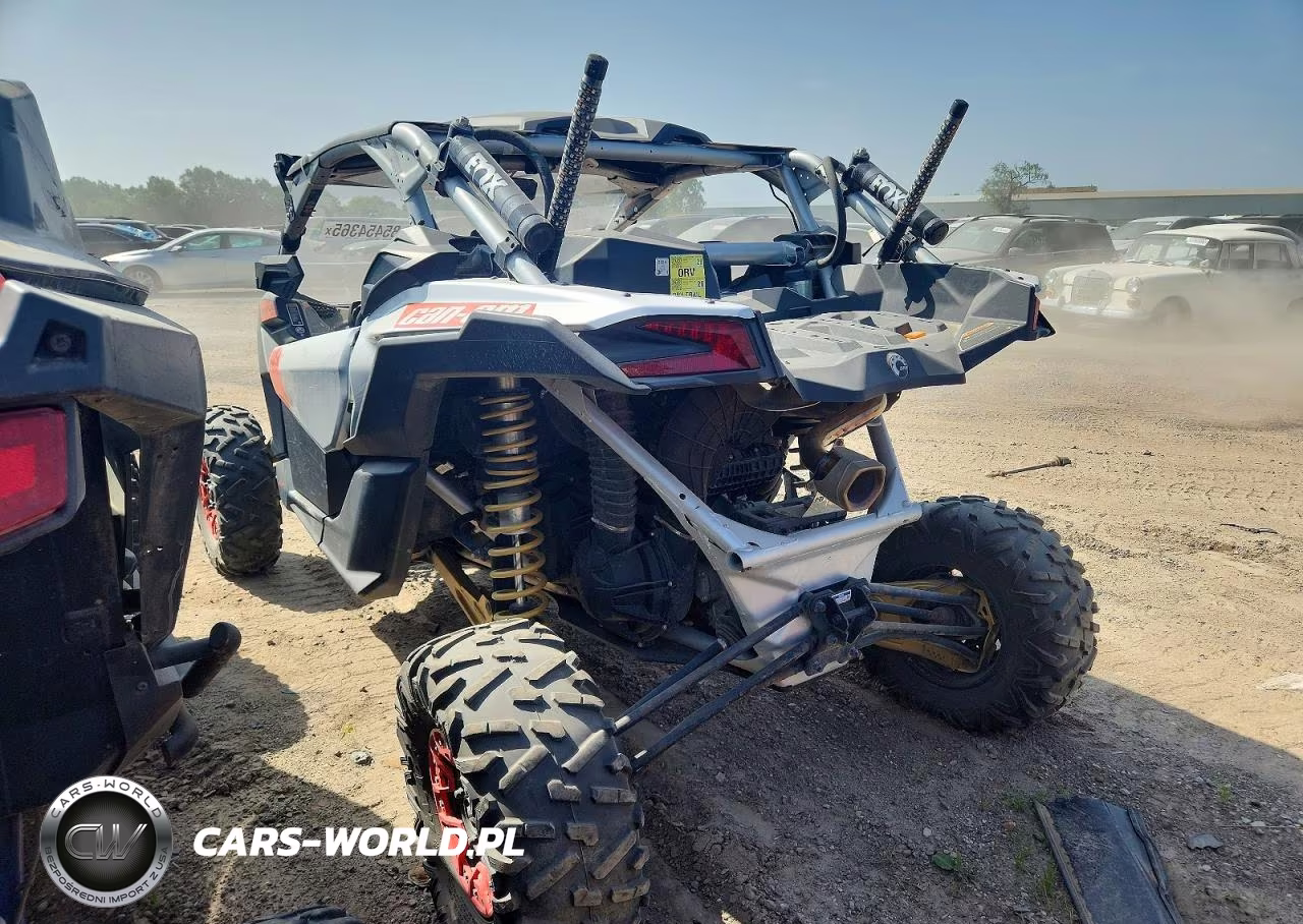 2020 Can-Am Maverick X3 Utility Vehicle VIN:3JBVXAV40LK002253 - 3