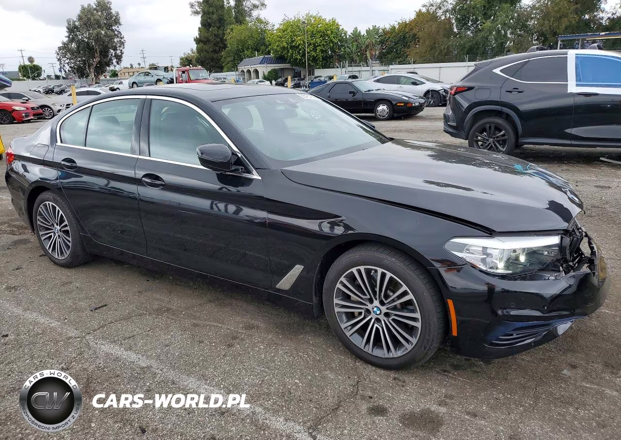 2020 BMW 530E VIN:WBAJA9C03LCD41087 - 4