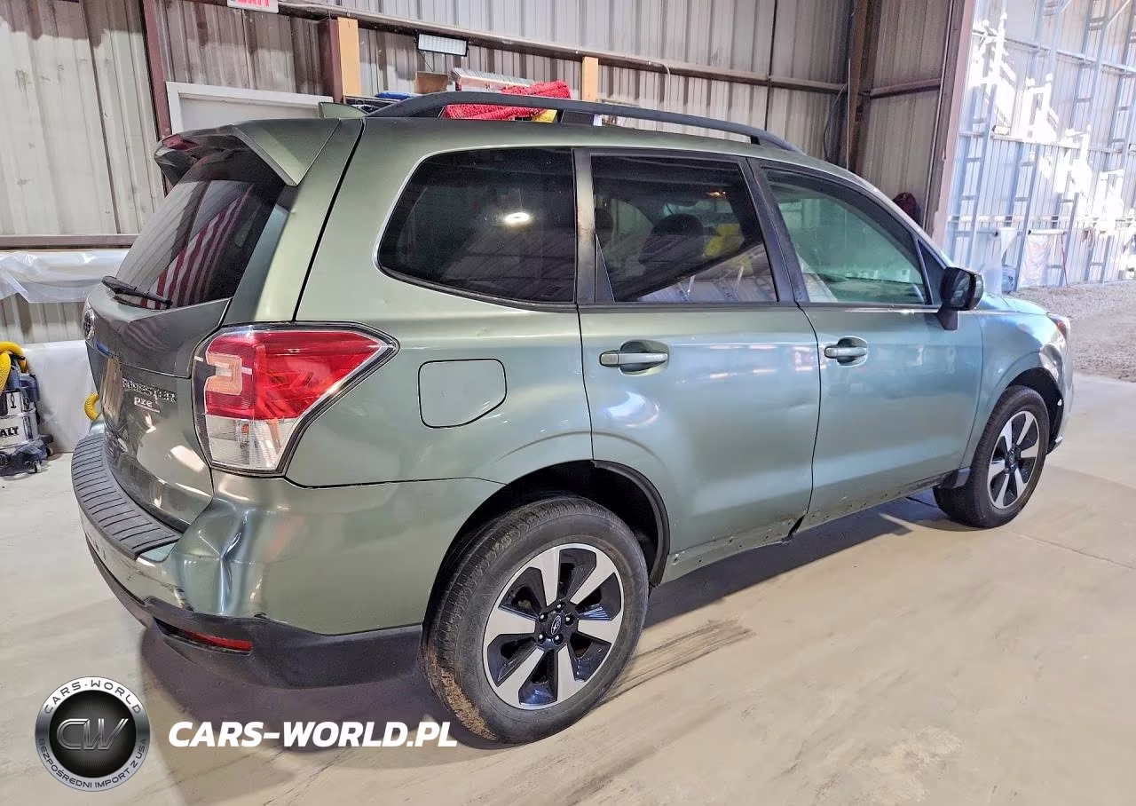 2017 Subaru Forester 2.5I Premium VIN:JF2SJAEC6HH513072 - 3