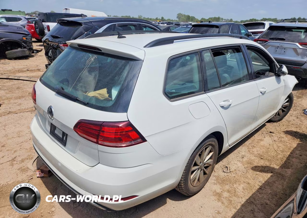 2019 Volkswagen Golf Sportwagen S VIN:3VWY57AU7KM510762 - 3