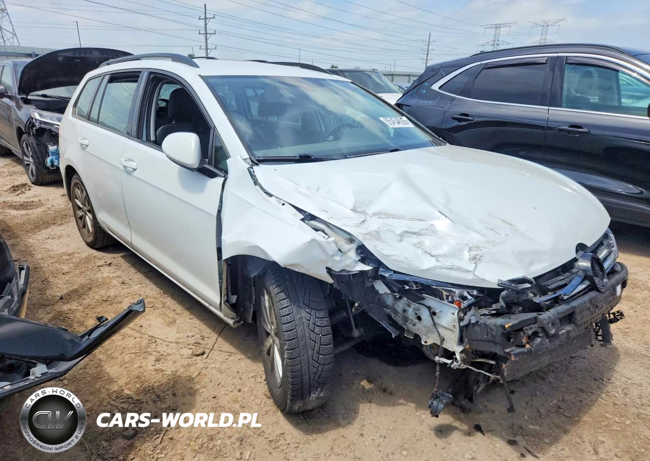 2019 Volkswagen Golf Sportwagen S VIN:3VWY57AU7KM510762 - 4