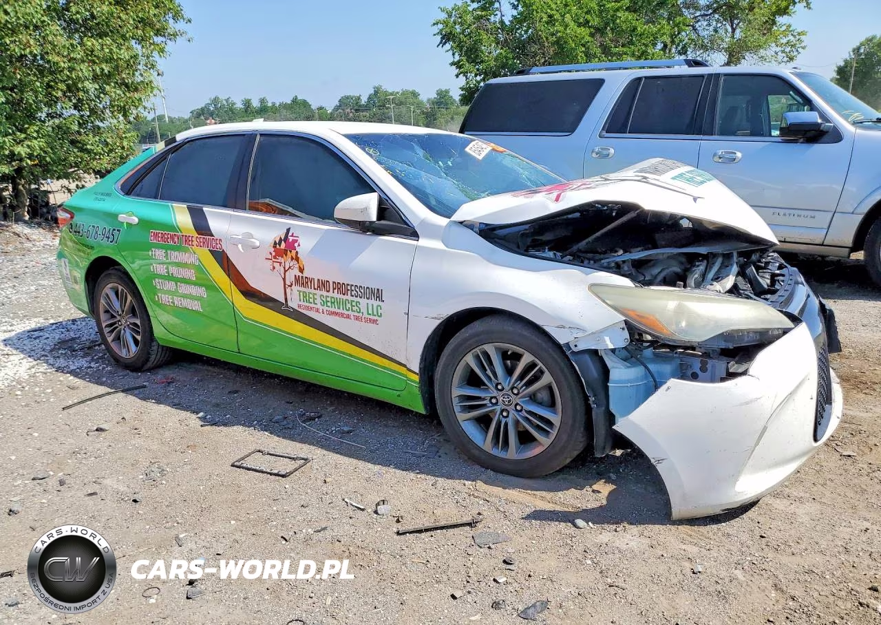 2016 Toyota Camry Se VIN:4T1BF1FK0GU160559 - 4