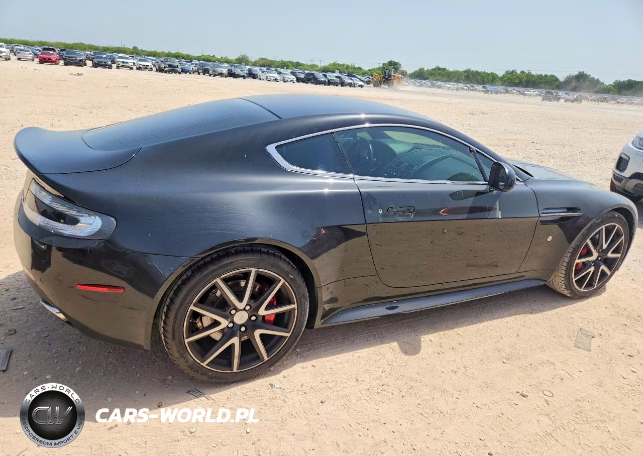 2012 Aston Martin V8 Vantage S VIN:SCFEKBDL0CGC16091 - 3