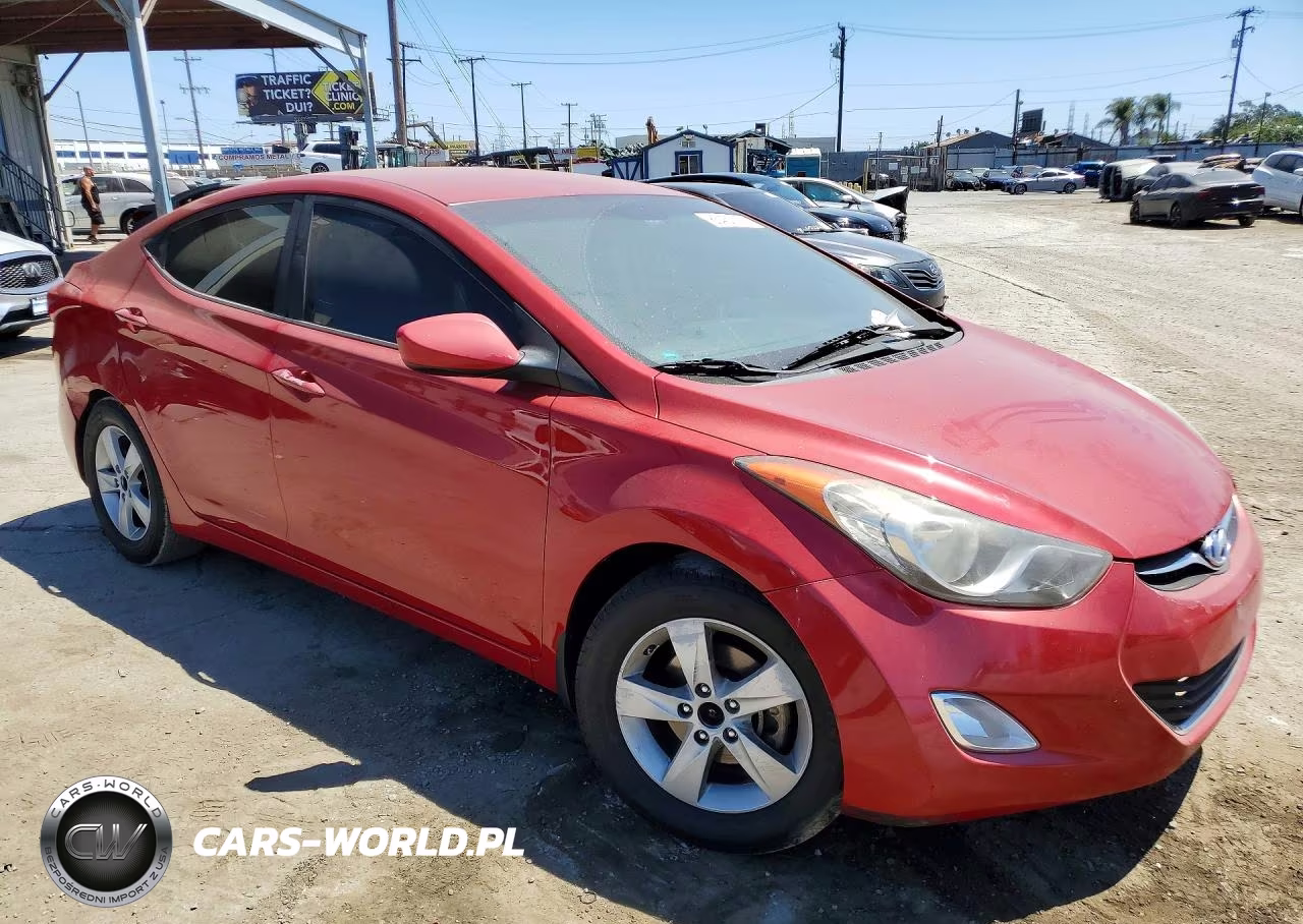 2013 Hyun Elantra Gl VIN:KMHDH4AE2DU947692 - 4