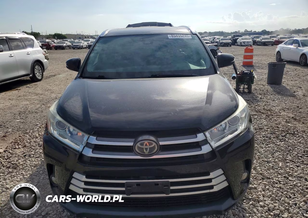 2019 Toyota Highlander Xle VIN:5TDKZRFH5KS333844 - 5