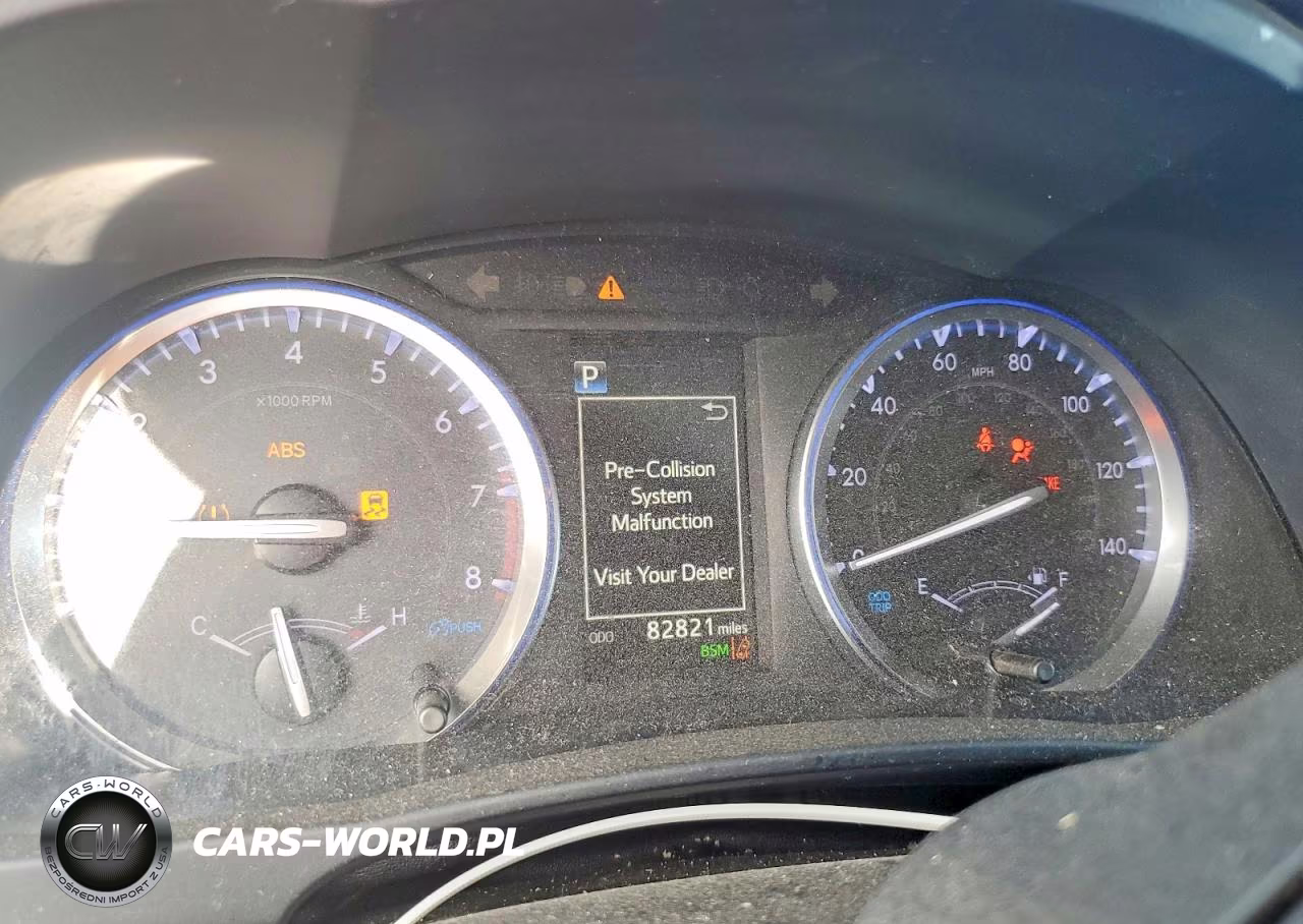 2019 Toyota Highlander Xle VIN:5TDKZRFH5KS333844 - 9