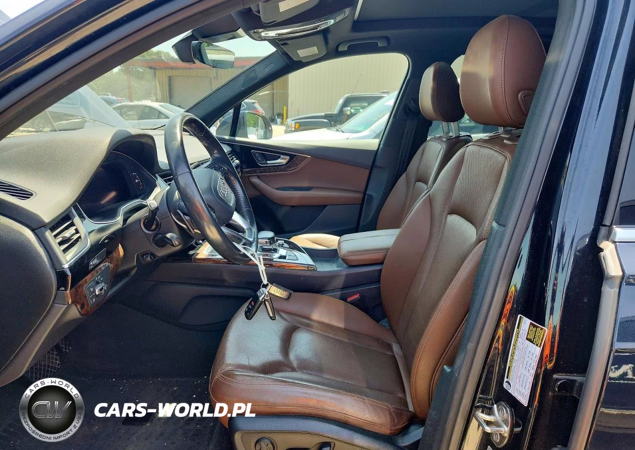 2017 Audi Q7 Premium Plus VIN:WA1LAAF72HD057903 - 7