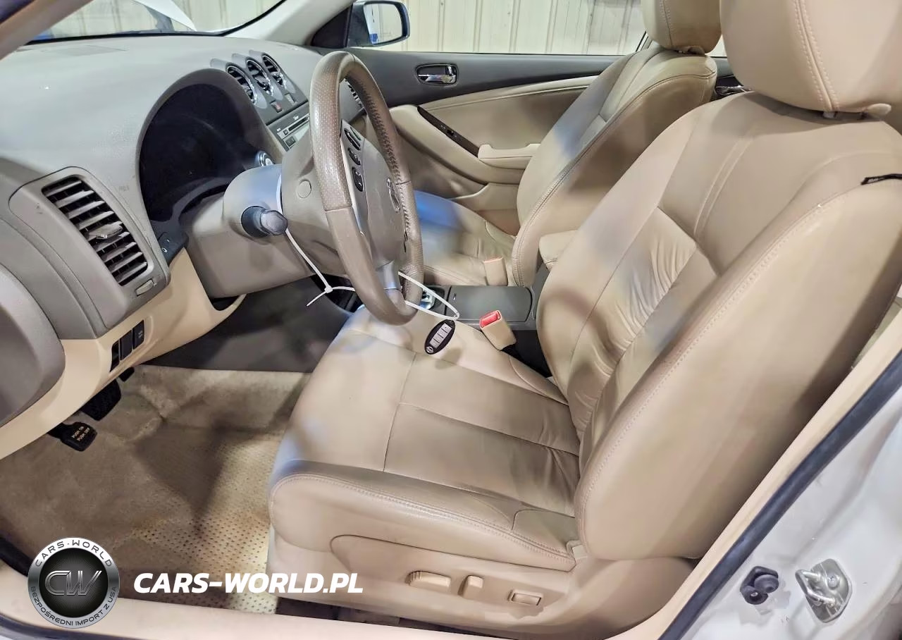 2010 Nissan Altima Base-S VIN:1N4AL2AP8AN560829 - 7